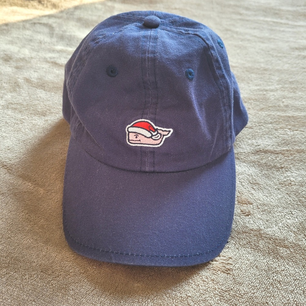 Vineyard Vines Men Baseball Hat OSFA Santa Whale Christmas Preppy Nautical 21890